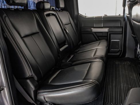 Used 2020 Ford F250 Lariat w/ Lariat Ultimate Package AWD/4WD image 32