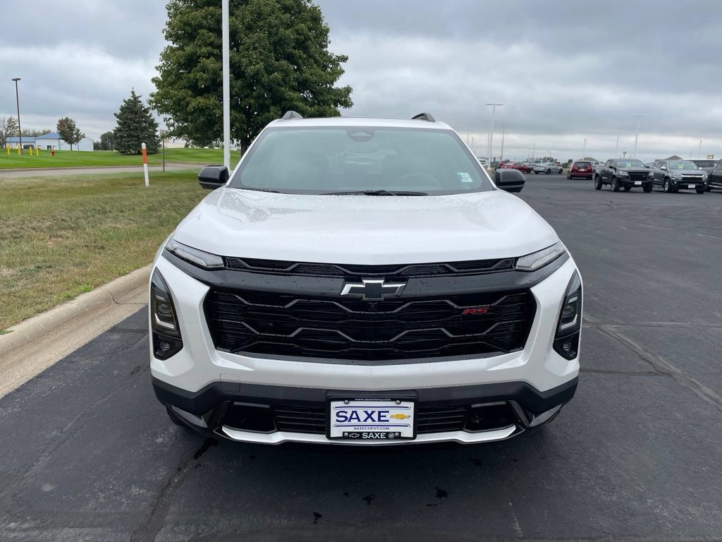 Used 2025 Chevrolet Equinox RS w/ Safety and Technology Package AWD/4WD image 8