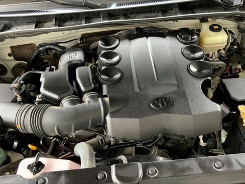 Used 2019 Toyota 4Runner Limited image 30