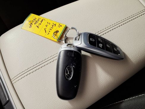 Certified 2024 Hyundai Tucson SEL FWD image 24