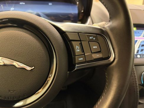Used 2021 Jaguar F-TYPE P300 image 26