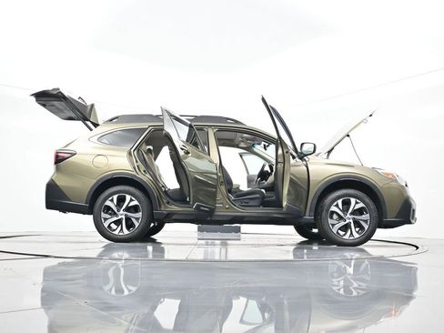 Used 2021 Subaru Outback Limited image 46