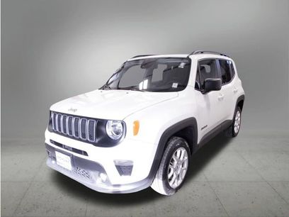 Used 2022 Jeep Renegade Latitude w/ Sun/Sound Group