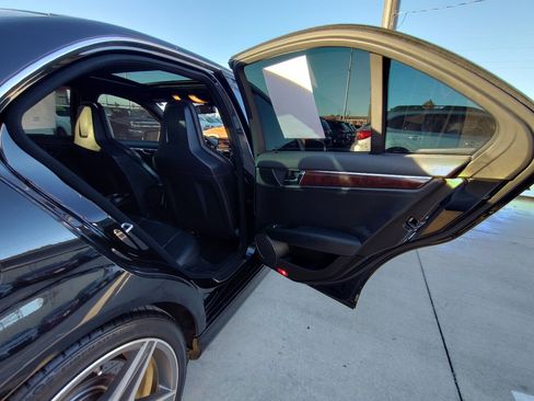 Used 2010 Mercedes-Benz C 63 AMG Sedan image 37