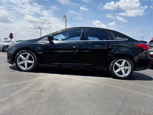Used 2018 Ford Focus Titanium FWD image 6