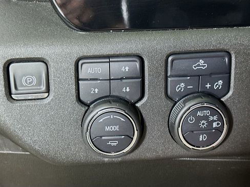 Used 2023 Chevrolet Silverado 1500 RST image 21