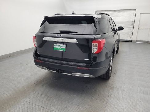 Used 2020 Ford Explorer XLT w/ Equipment Group 202A AWD/4WD image 7