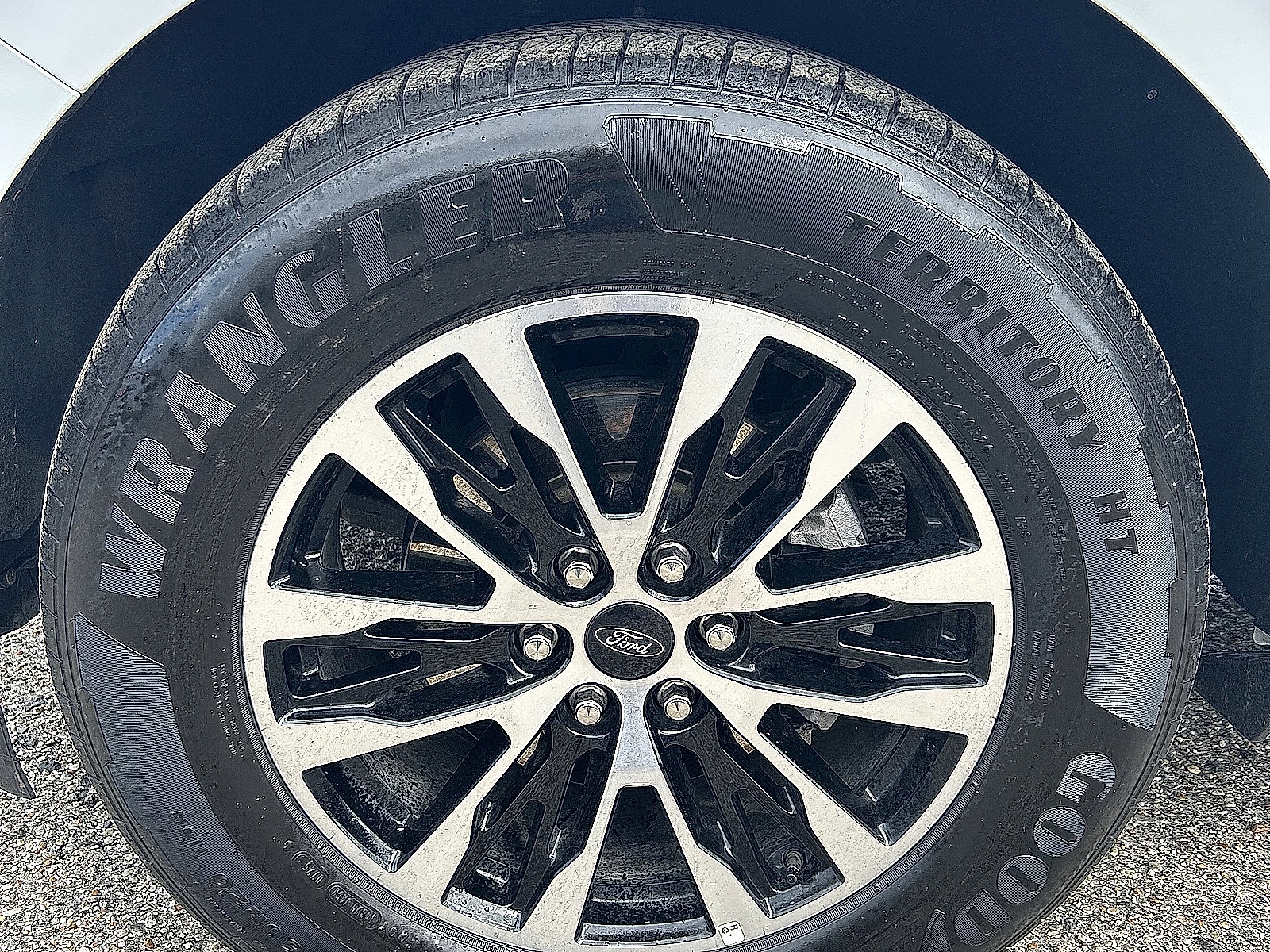 Used 2025 Ford Expedition Platinum AWD/4WD image 6