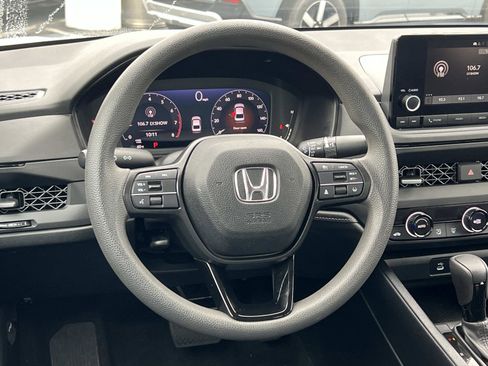Certified 2023 Honda Accord EX image 8