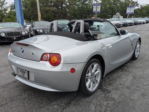 Used 2004 BMW Z4 3.0i RWD image 43