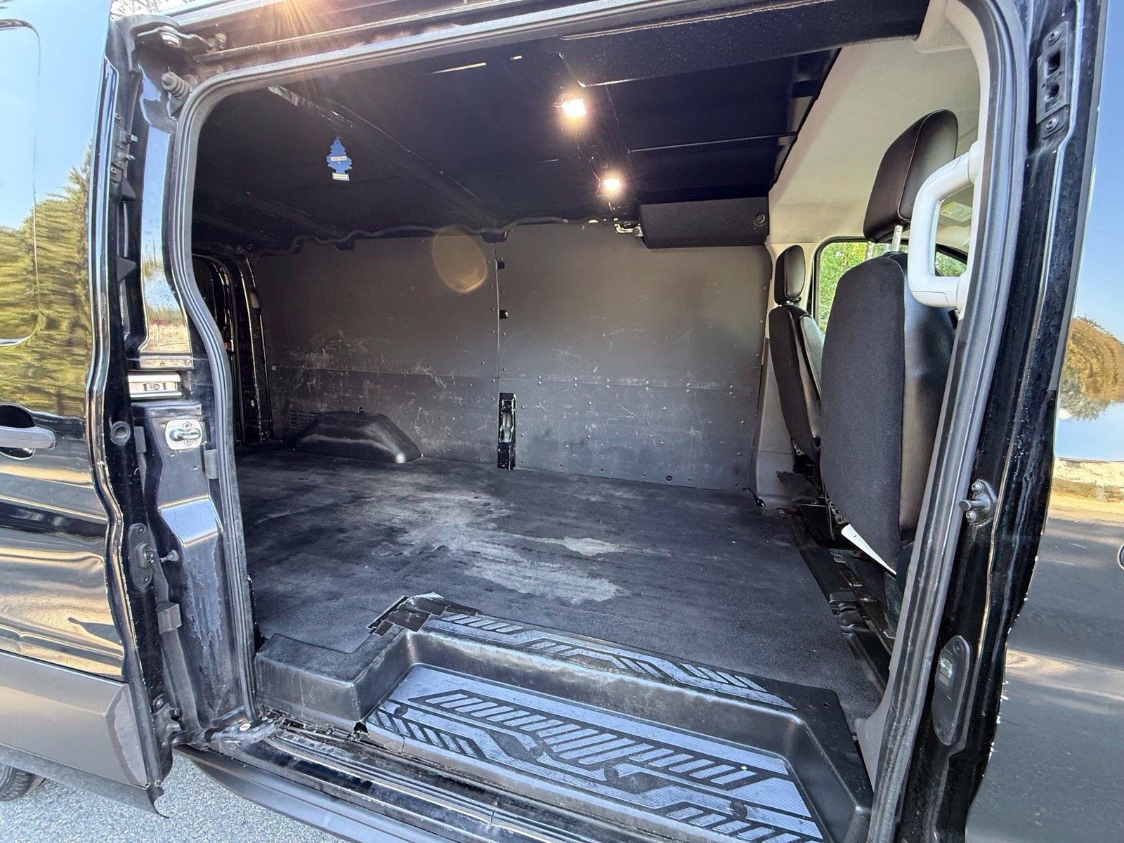 Used 2021 Ford Transit 250 Low Roof w/ Load Area Protection Package RWD image 21