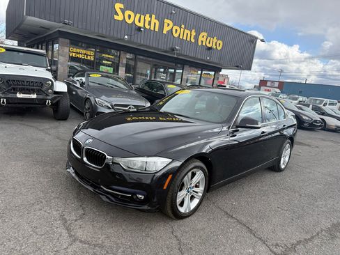 Used 2017 BMW 330i xDrive Sedan image 2