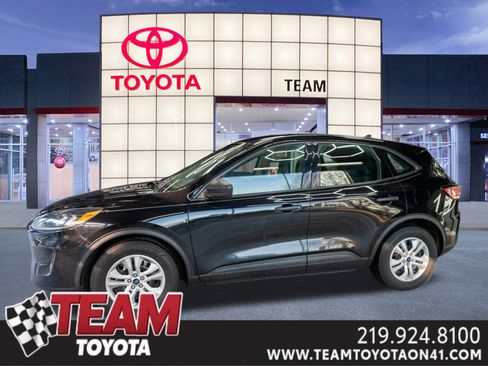 Used 2020 Ford Escape S image 1