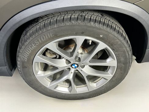 Used 2020 BMW X5 xDrive40i w/ Premium Package AWD/4WD image 31