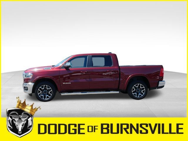 Used 2025 RAM 1500 Laramie AWD/4WD image 4
