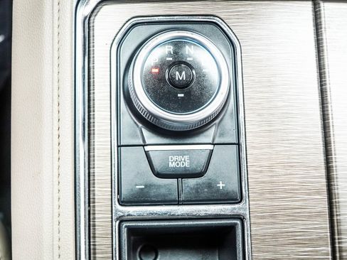 Used 2024 Ford Expedition Max Limited image 22