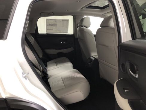 New 2026 Honda HR-V EX-L image 10