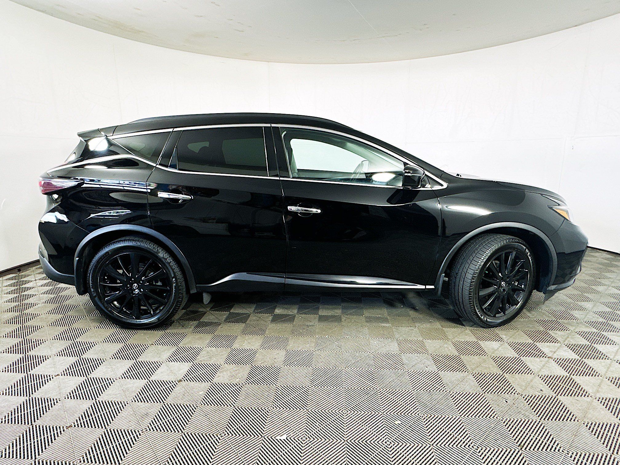 Used 2023 Nissan Murano SV w/ SV Midnight Edition Package AWD/4WD image 25