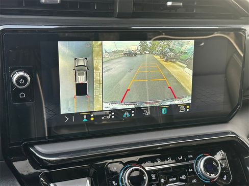 Used 2022 GMC Sierra 1500 AT4X image 60