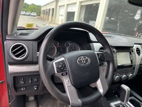 Used 2014 Toyota Tundra SR5 w/ TRD Off Road Package AWD/4WD image 10