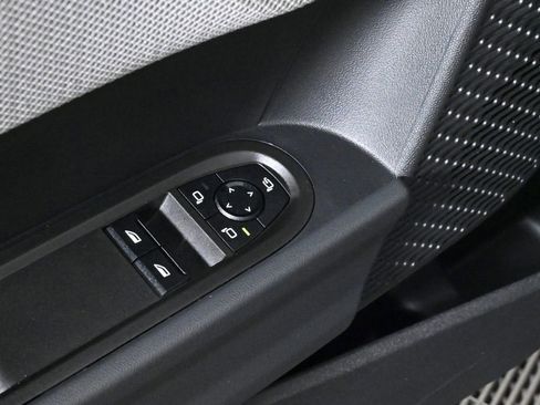 Certified 2025 MINI Cooper S image 24