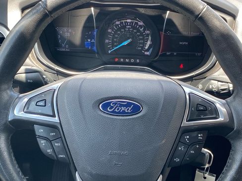 Used 2016 Ford Fusion SE w/ Equipment Group 202A FWD image 16