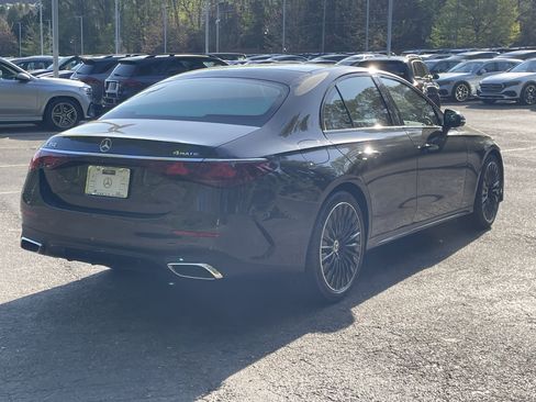 New 2026 Mercedes-Benz E 350 4MATIC Sedan image 6