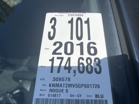 Used 2016 Nissan Rogue S AWD/4WD image 34