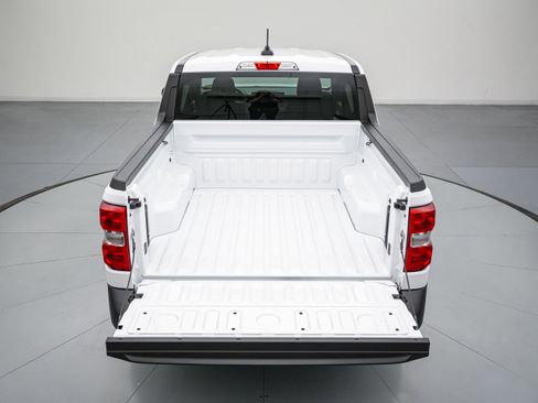 New 2026 Ford Maverick XL image 6