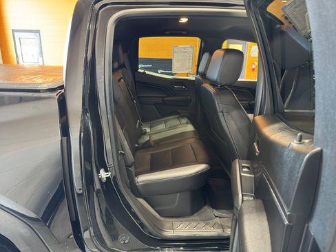 Used 2023 GMC Canyon Elevation w/ Elevation Premium Package image 19