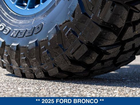 New 2025 Ford Bronco Badlands AWD/4WD image 28