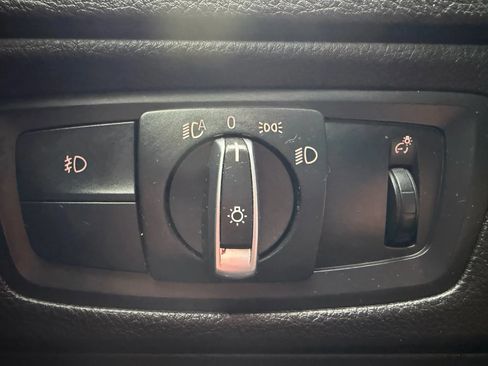 Used 2018 BMW 230i xDrive Coupe image 13