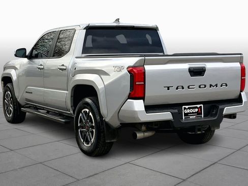 Used 2024 Toyota Tacoma TRD Sport image 12