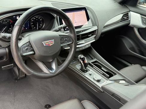 Used 2023 Cadillac CT5 Sport RWD image 8