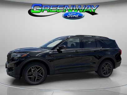 New 2025 Ford Explorer ST-Line w/ Premium Package