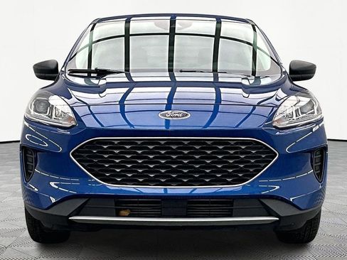 Certified 2022 Ford Escape SE w/ Convenience Package image 3