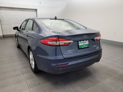 Used 2019 Ford Fusion SE FWD image 5