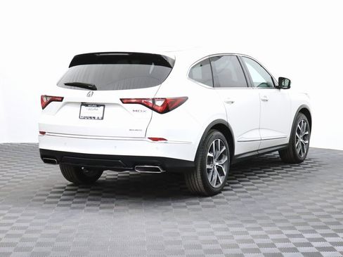 Used 2023 Acura MDX Technology image 9