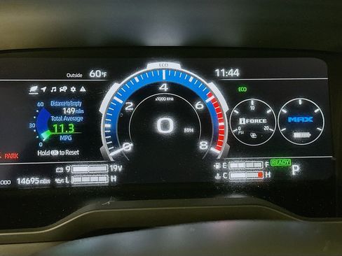 Used 2023 Toyota Tundra Platinum image 9