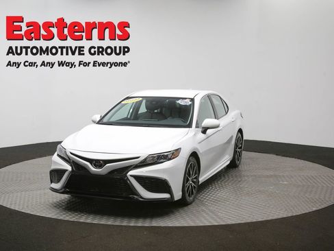 Used 2024 Toyota Camry SE image 54
