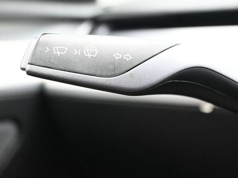 Used 2022 Tesla Model 3 Standard Range RWD image 21