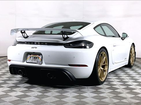 Certified 2020 Porsche 718 Cayman GT4 RWD image 9