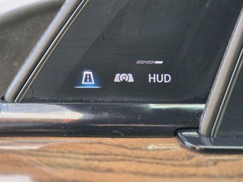 Used 2021 Cadillac Escalade Sport Platinum image 52