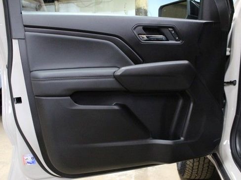 New 2026 GMC Canyon Elevation image 15