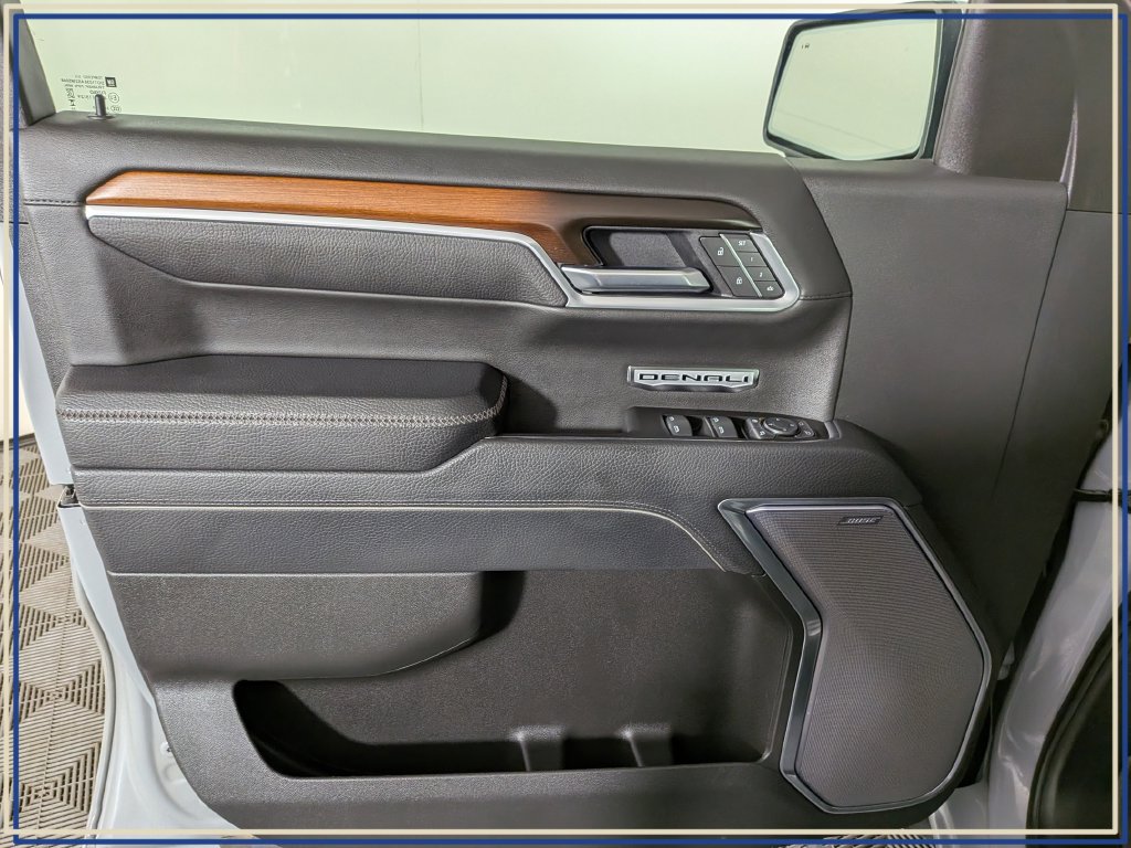 Certified 2025 GMC Sierra 1500 Denali AWD/4WD image 15