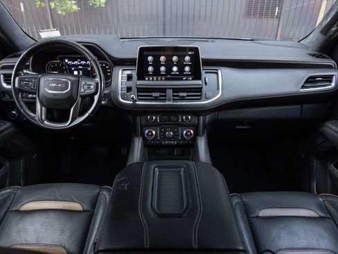 Used 2021 GMC Yukon AT4 w/ Rear Media and Nav Package AWD/4WD image 12