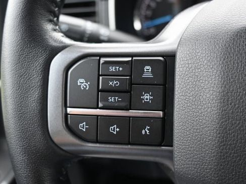 Used 2022 Ford F150 XLT w/ Equipment Group 302A High image 39