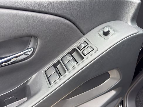 New 2026 Nissan Frontier SV AWD/4WD image 13