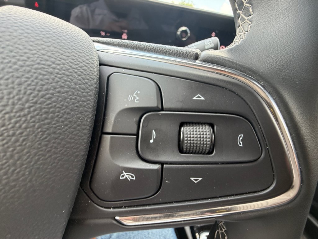 Used 2026 Buick Encore GX Preferred AWD/4WD image 17
