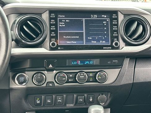 Used 2023 Toyota Tacoma TRD Sport image 14